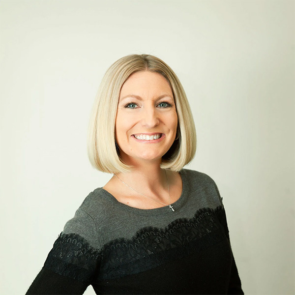 Member of corporate team, Jami